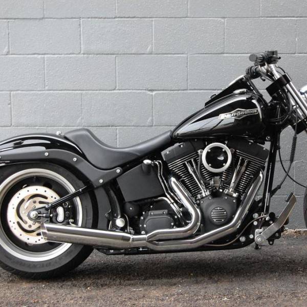 2023: The Best 2-Into-1 Exhaust For Harley Softail – Look & Sound Amazing!