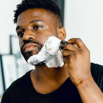 2023 Guide To Finding The Best Electric Shaver For African American Men