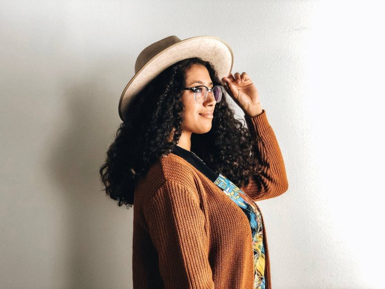 2023’S Top Picks For Curly Hair: The Finest Hats To Suit Your Style