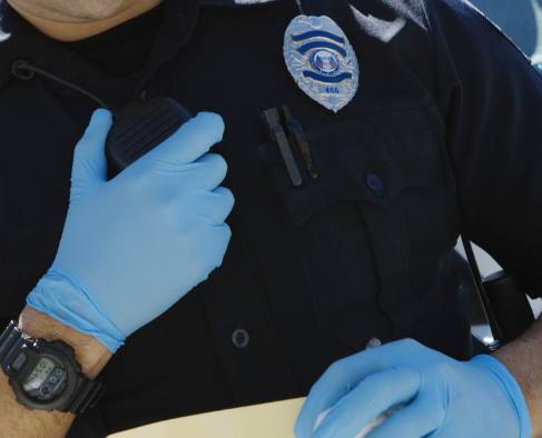 2023 Guide To Finding The Best Nitrile Gloves For Law Enforcement Officers