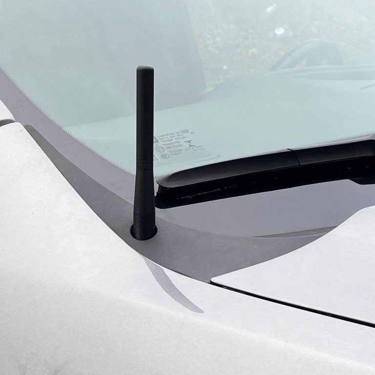 2023 Silverado 1500: Get The Most Out Of Your Vehicle With The Best Short Antenna