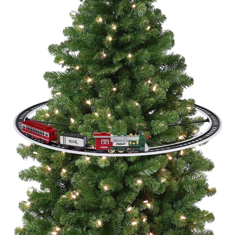 2023’S Best Train Ride Around The Christmas Tree: A Family-Friendly Adventure!