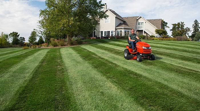 2023’S Top Picks – Find The Best Lawn Mower For Stripey Lawns!