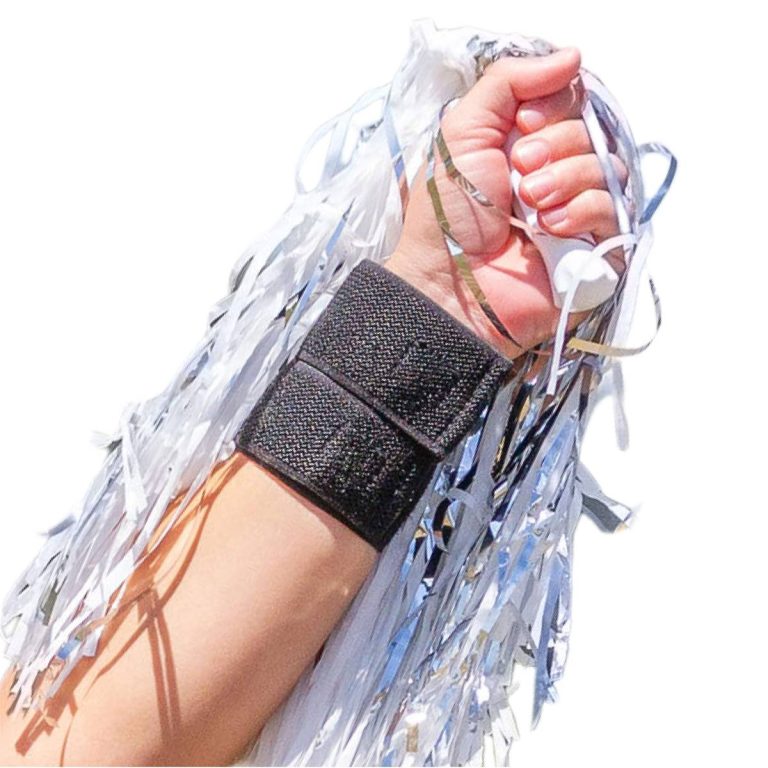 2023 Cheerleading Guide: Discover The Best Wrist Brace For Maximum Performance!