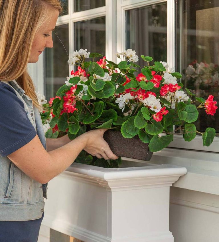 2023’S Best Fake Flowers For Brightening Up Window Boxes – Find The Perfect Look For Your Home!