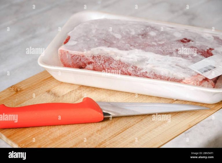 The Ultimate Guide To The Top Frozen Meat Knives Of 2023: Cut Effortlessly!