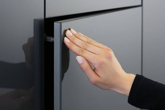 2023 Update: Here Are The Top 10 Push To Open Cabinet Hardware Options!