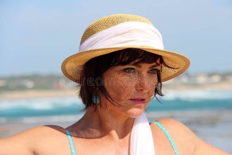 2023’S Best Sun Hats For Short Hair: Look Good & Stay Protected!