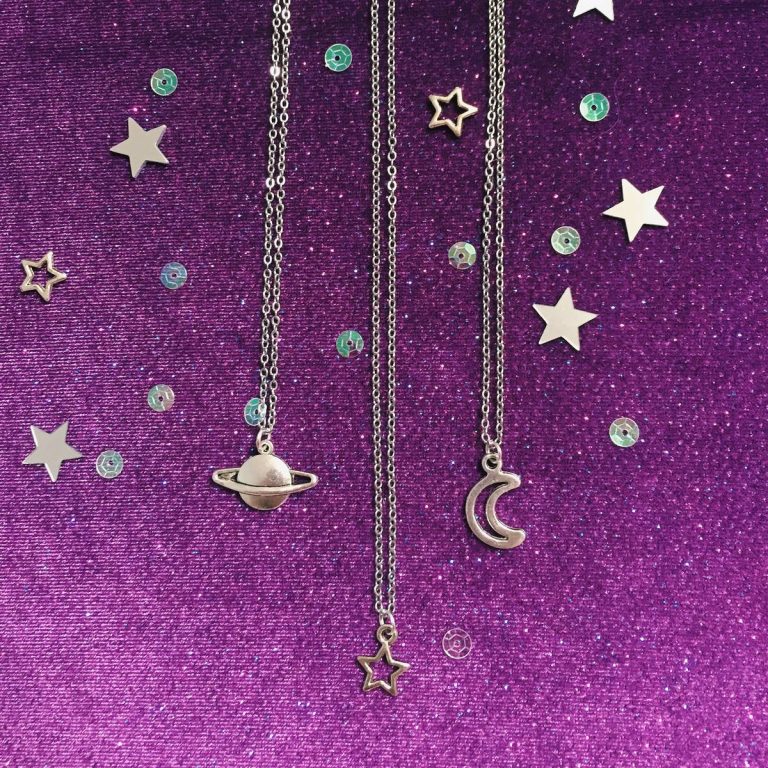 2023 Best Of The Best: Get Ready For These Jaw-Dropping Three Piece Friendship Necklaces