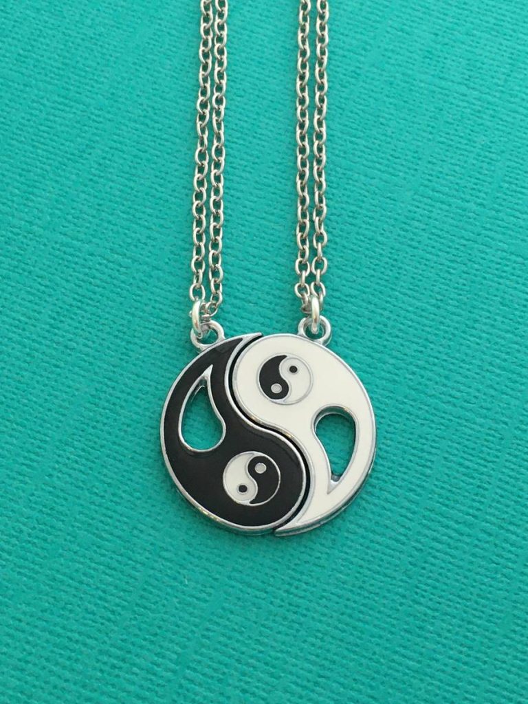 Discover The Ultimate Yin Yang Friend Necklaces: Trending Styles & Designs In 2023!