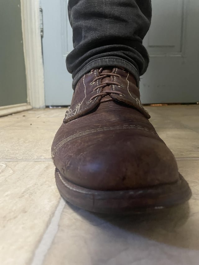 Can A Cobbler Shrink Leather Shoes? Find Expert Solutions