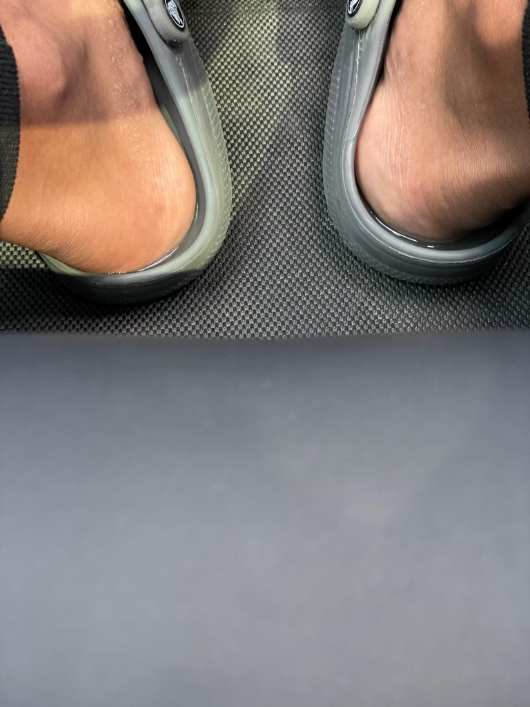 Preventing Crocs Sweaty Feet: Expert Tips For Maximum Comfort