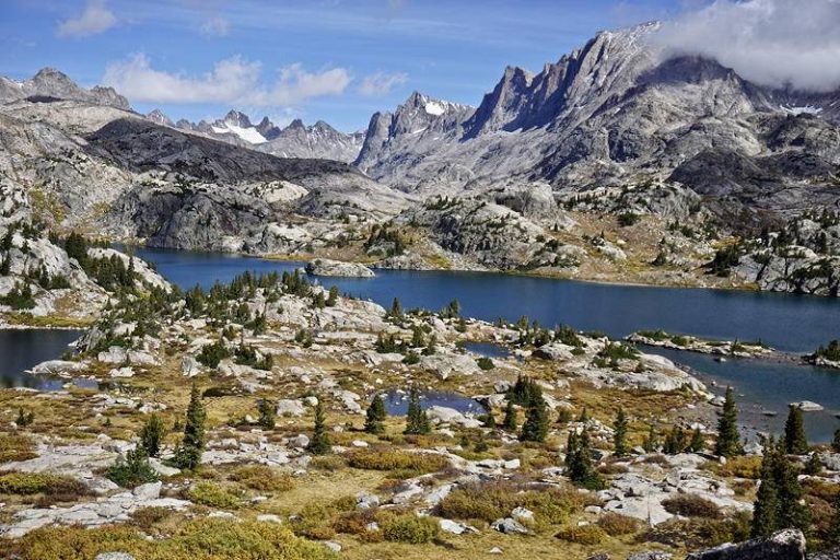 Unveiling The Top 7 Spectacular Hikes In Wind River Range 2023!